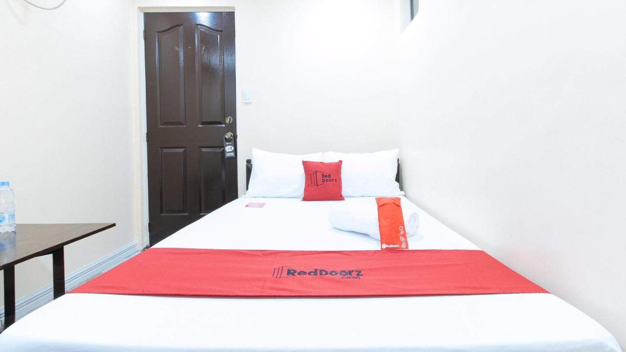 Reddoorz Plus At Canley Residential Pasig City Exteriér fotografie